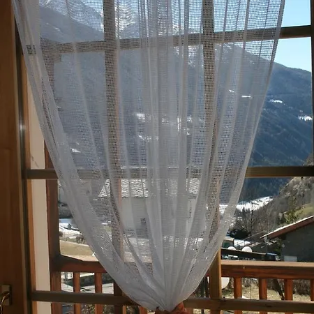 La Tour - Food, Bed & Mountain